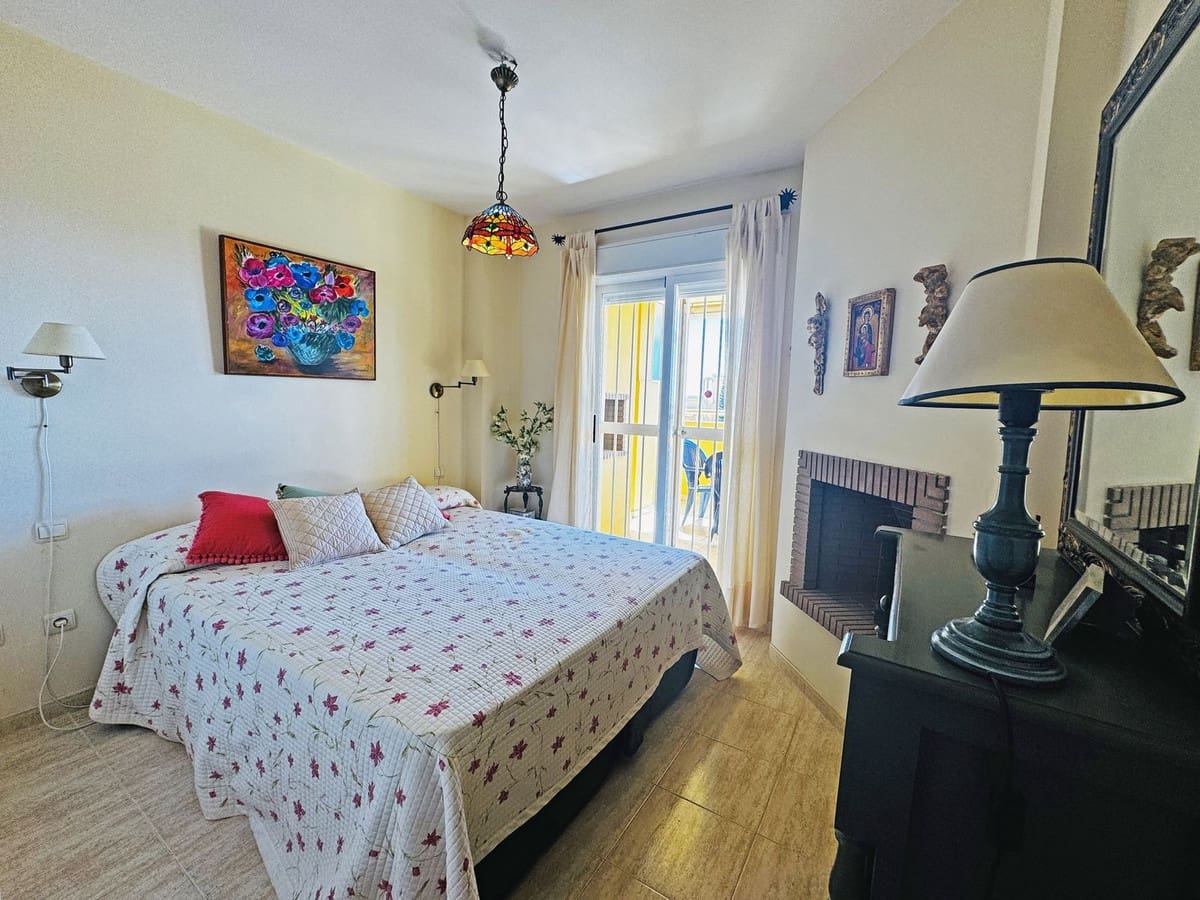 1 quarto Apartamento para venda em Calahonda com piscina - 260 000 € (Ref: 10135990)