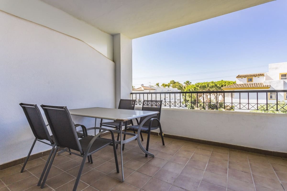 2 slaapkamer Appartement te koop in Calahonda met zwembad garage - € 339.000 (Ref: 10139690)