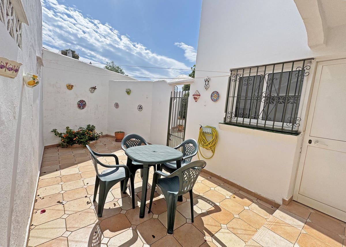 2 quarto Apartamento para venda em Calahonda com piscina - 375 000 € (Ref: 10139693)