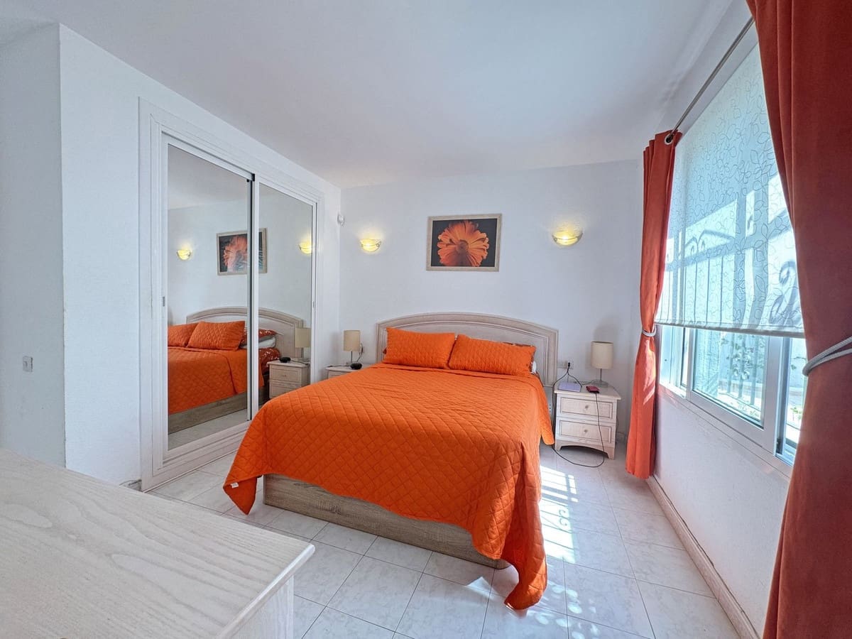2 quarto Apartamento para venda em Calahonda com piscina - 375 000 € (Ref: 10139693)