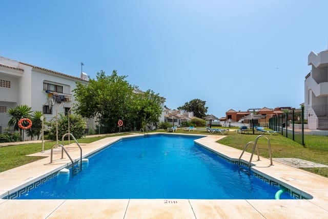 1 sovrum Lägenhet till salu i Manilva med pool - 199 000 € (Ref: 10150365)