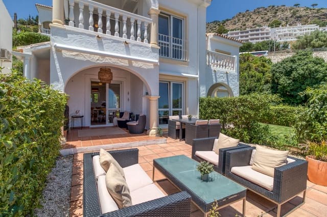 3 soveværelse Byhus til salg i Mijas med swimmingpool - € 475.000 (Ref: 10150378)