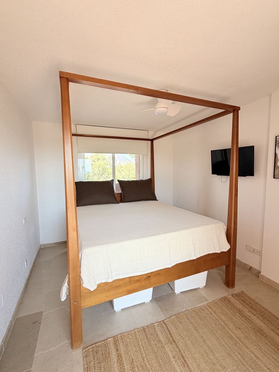 3 soveværelse Penthouse til salg i Casares med swimmingpool - € 485.000 (Ref: 10150411)