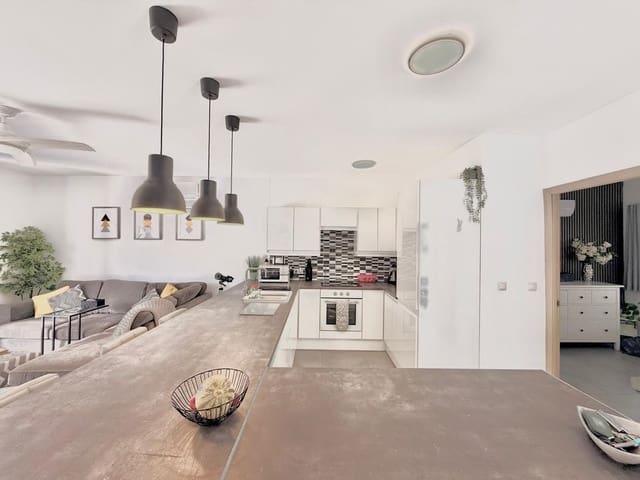 3 Zimmer Villa zu verkaufen in Benalmádena mit Pool Garage - 530.000 € (Ref: 10157875)