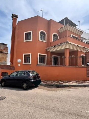 4 soverom Hus til salgs i Cancelada, Estepona med garasje - € 600 000 (Ref: 10158015)