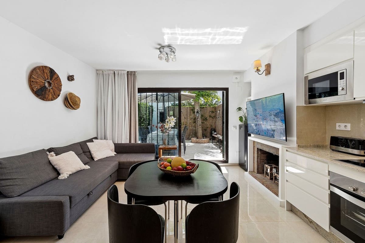 3 slaapkamer Huis te koop in San Pedro de Alcantara met zwembad - € 875.000 (Ref: 10161774)