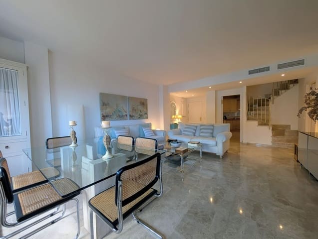 4 quarto Penthouse para venda em San Pedro de Alcantara, Marbella com piscina garagem - 1 175 000 € (Ref: 10162278)