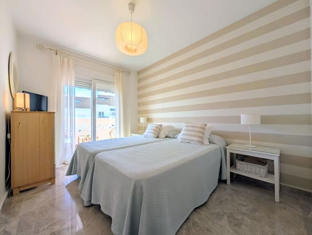 4 quarto Penthouse para venda em San Pedro de Alcantara, Marbella com piscina garagem - 1 175 000 € (Ref: 10162278)