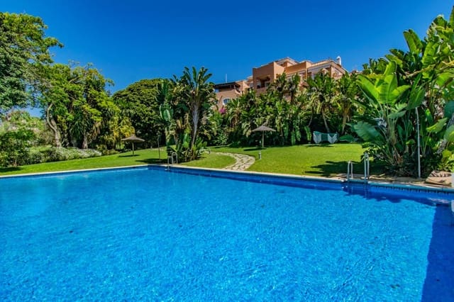 3 bedroom Apartment for sale in Guadalmina Alta, Marbella with pool - € 550,000 (Ref: 10162381)