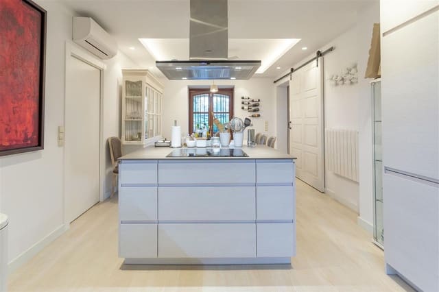5 camera da letto Villa in vendita in Guadalmina Alta, Marbella con piscina garage - 1.900.000 € (Rif: 10163198)