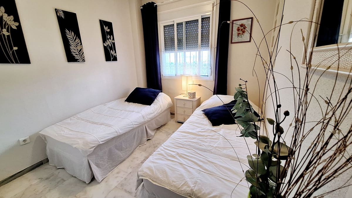 2 slaapkamer Appartement te koop in Casares met zwembad garage - € 235.000 (Ref: 10165215)