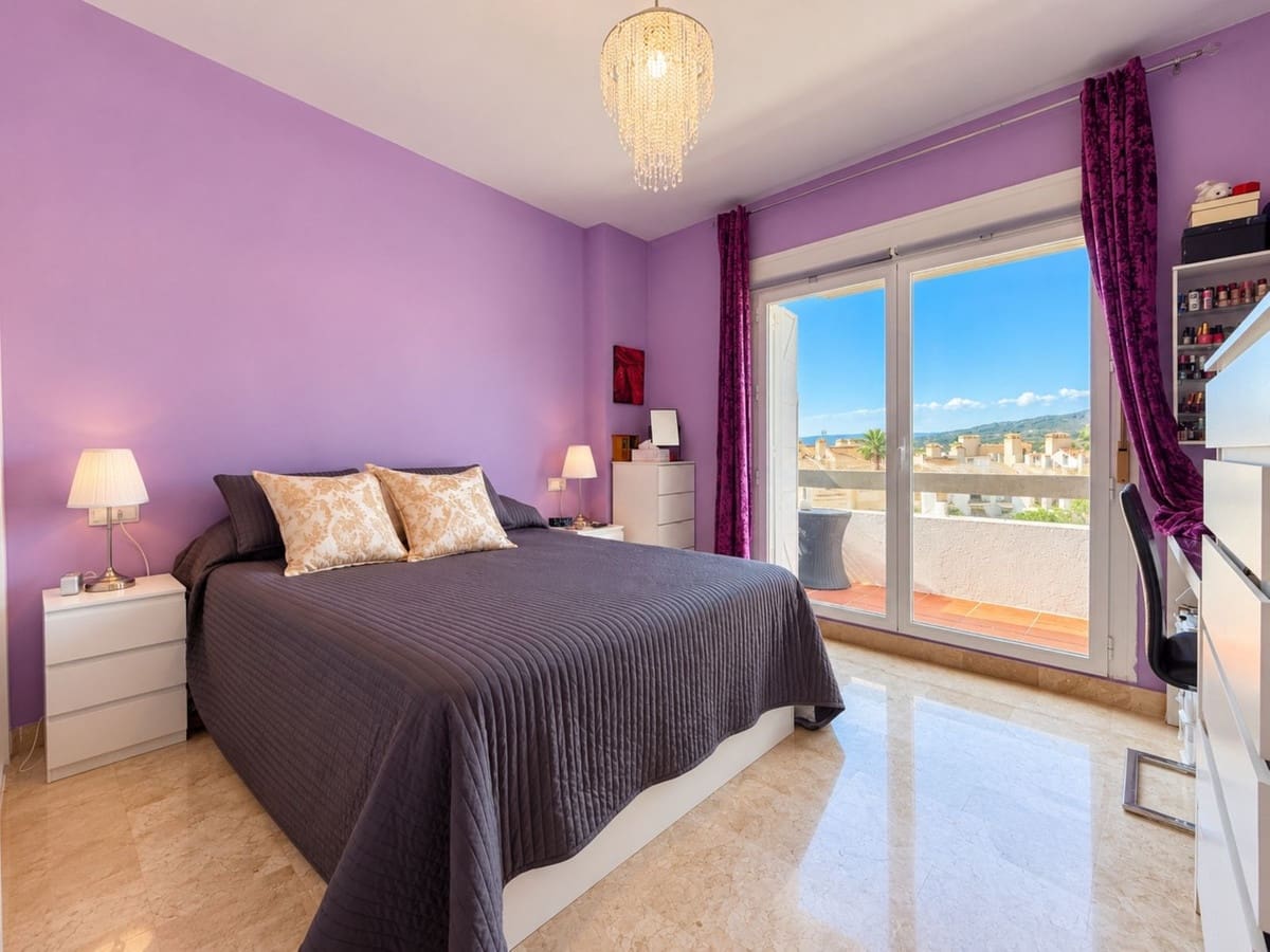 4 bedroom Townhouse for sale in Manilva with pool garage - € 575,000 (Ref: 10166772)