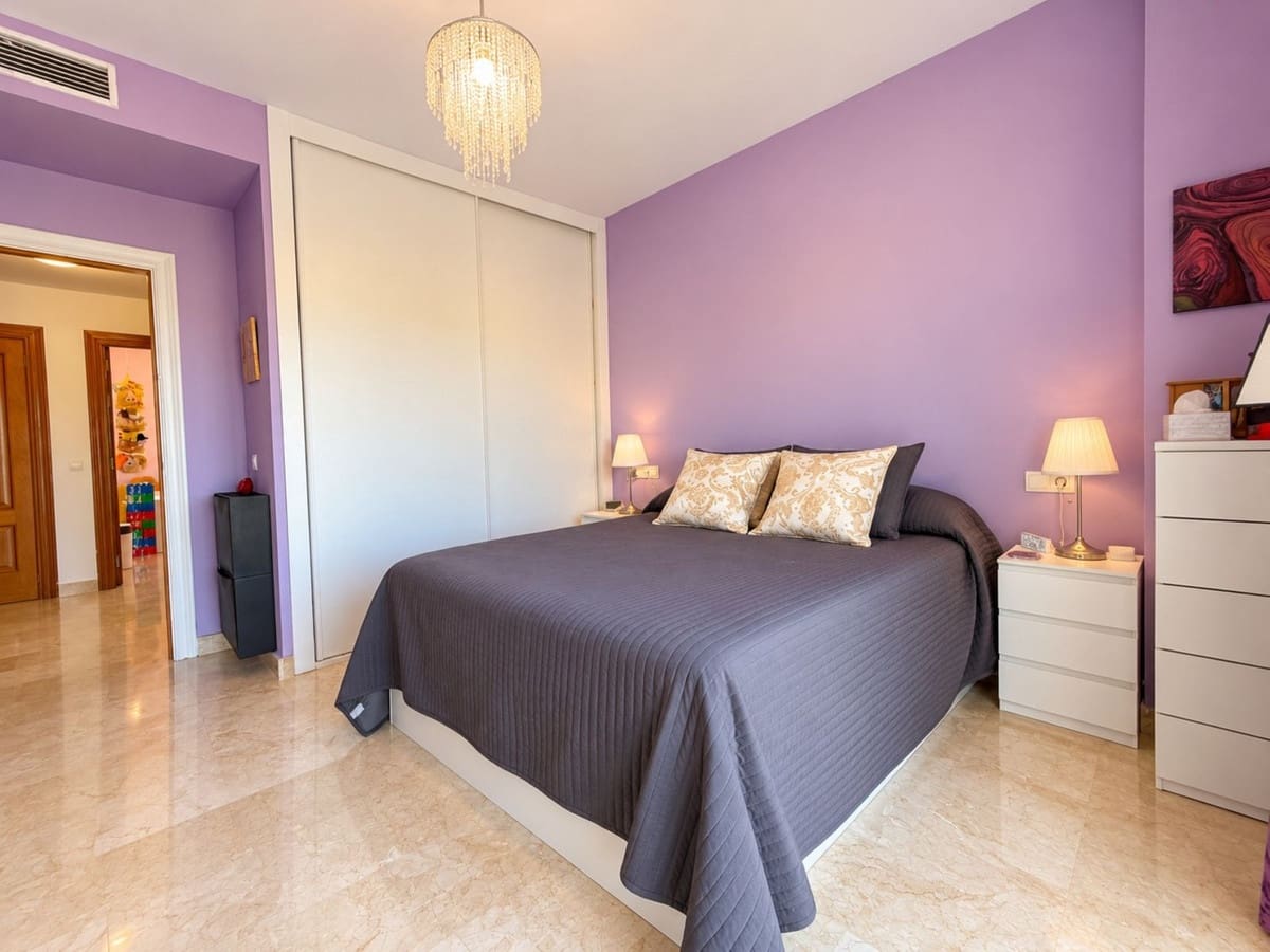 4 bedroom Townhouse for sale in Manilva with pool garage - € 575,000 (Ref: 10166772)