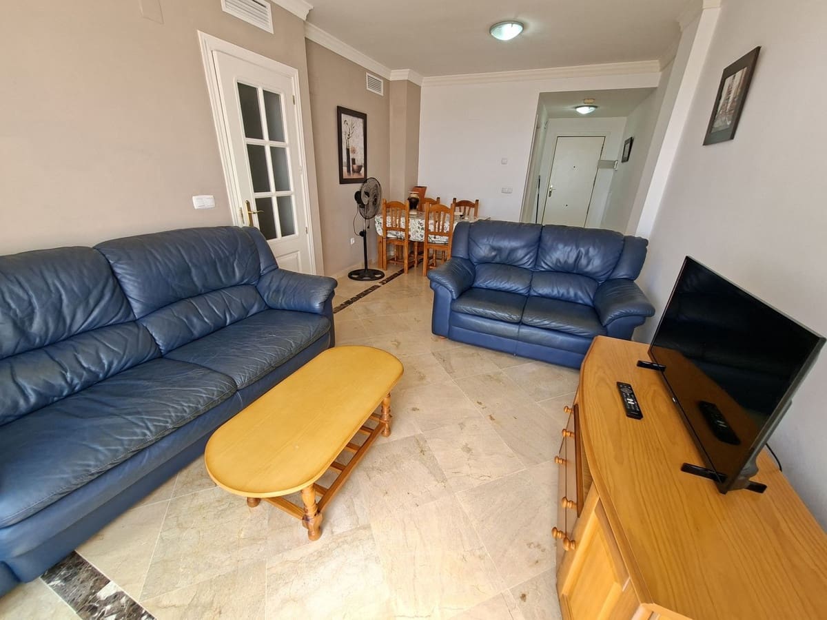 2 slaapkamer Penthouse te koop in La Duquesa / Puerto de la Duquesa met zwembad garage - € 299.000 (Ref: 10166872)