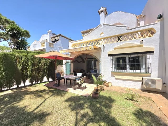 3 soverom Hus til salgs i Calahonda, Mijas med svømmebasseng garasje - € 464 000 (Ref: 10174000)
