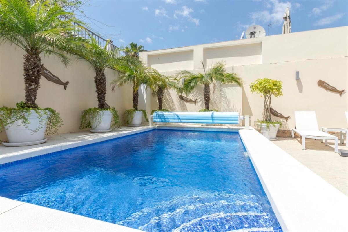 4 soveværelse Villa til salg i San Pedro de Alcantara med swimmingpool garage - € 1.500.000 (Ref: 10175263)