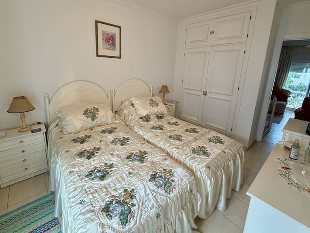1 bedroom Apartment for sale in Benamara, Estepona with pool - € 225,000 (Ref: 10175276)