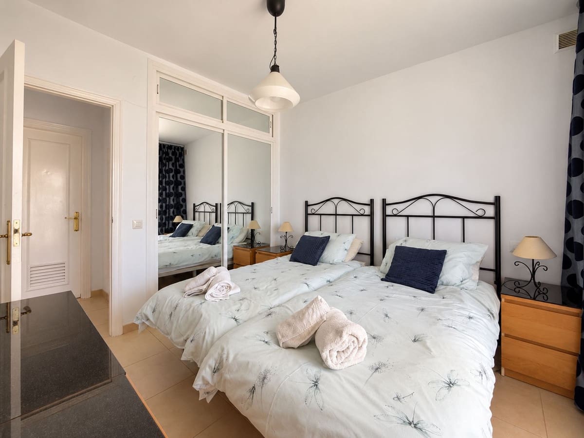 3 slaapkamer Villa te koop in Calahonda met zwembad garage - € 599.000 (Ref: 10180599)