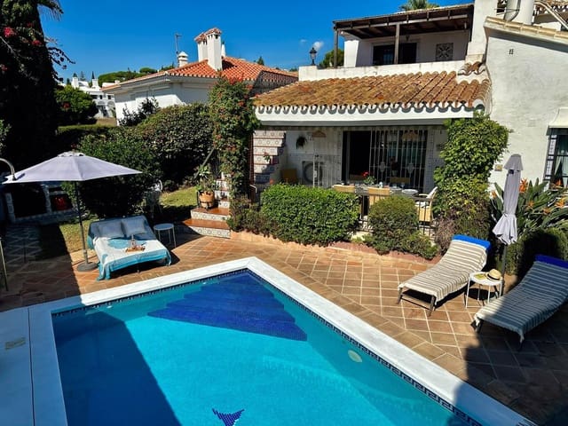 Chalet de 3 habitaciones en La Cala de Mijas, Mijas en venta con piscina garaje - 725.000 € (Ref: 10183103)