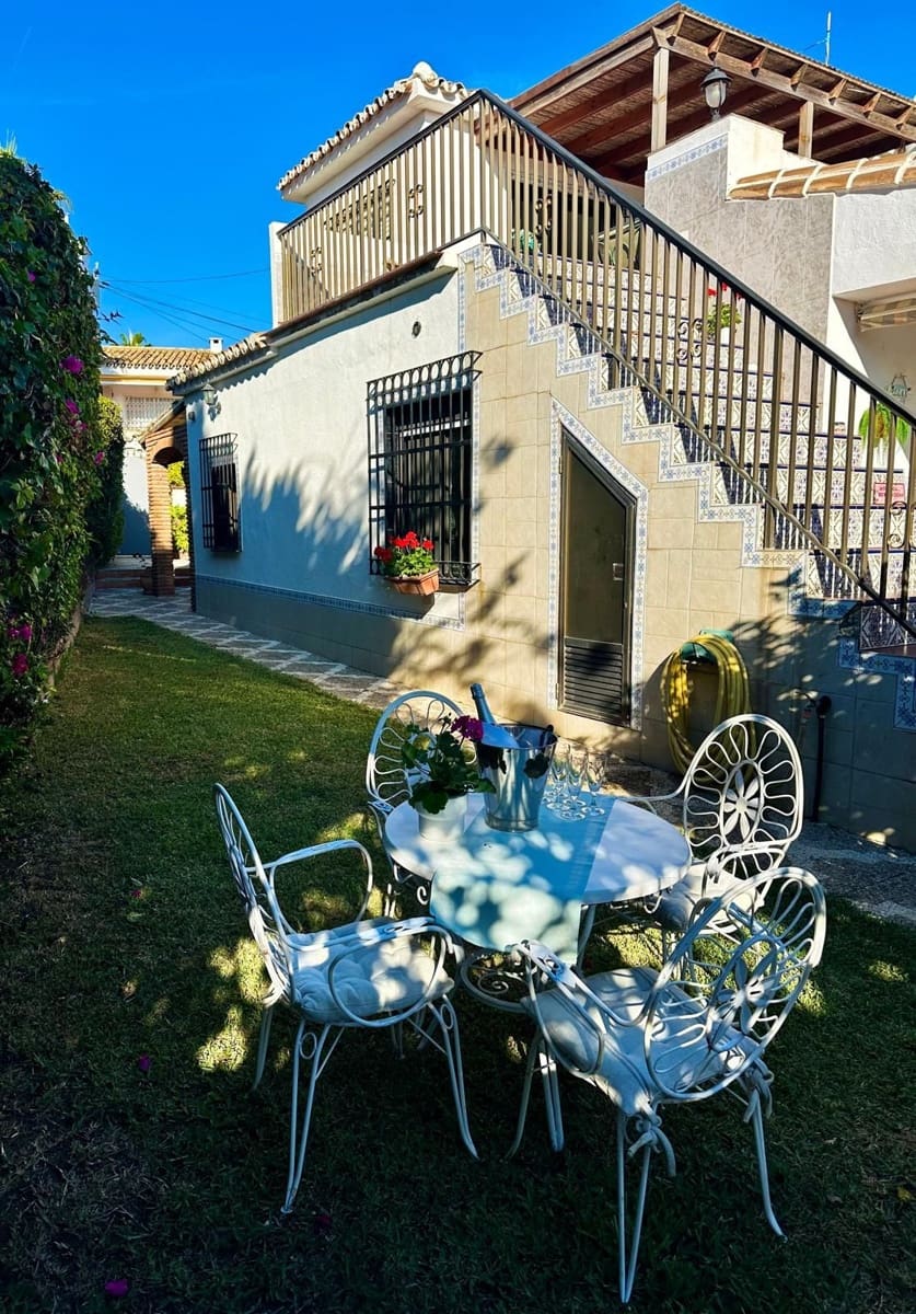 Chalet de 3 habitaciones en La Cala de Mijas en venta con piscina garaje - 725.000 € (Ref: 10183103)