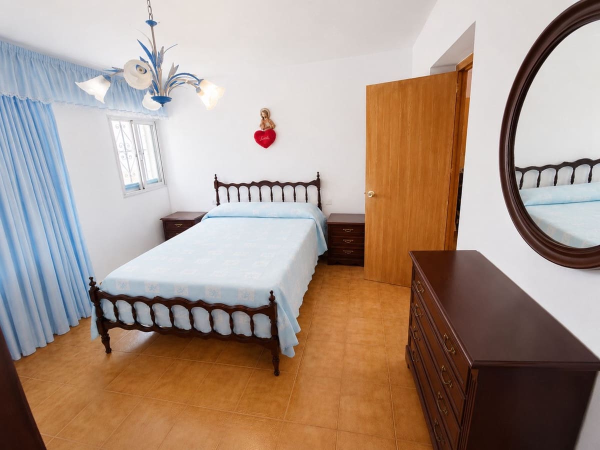 3 slaapkamer Villa te koop in Casares - € 220.000 (Ref: 10184879)