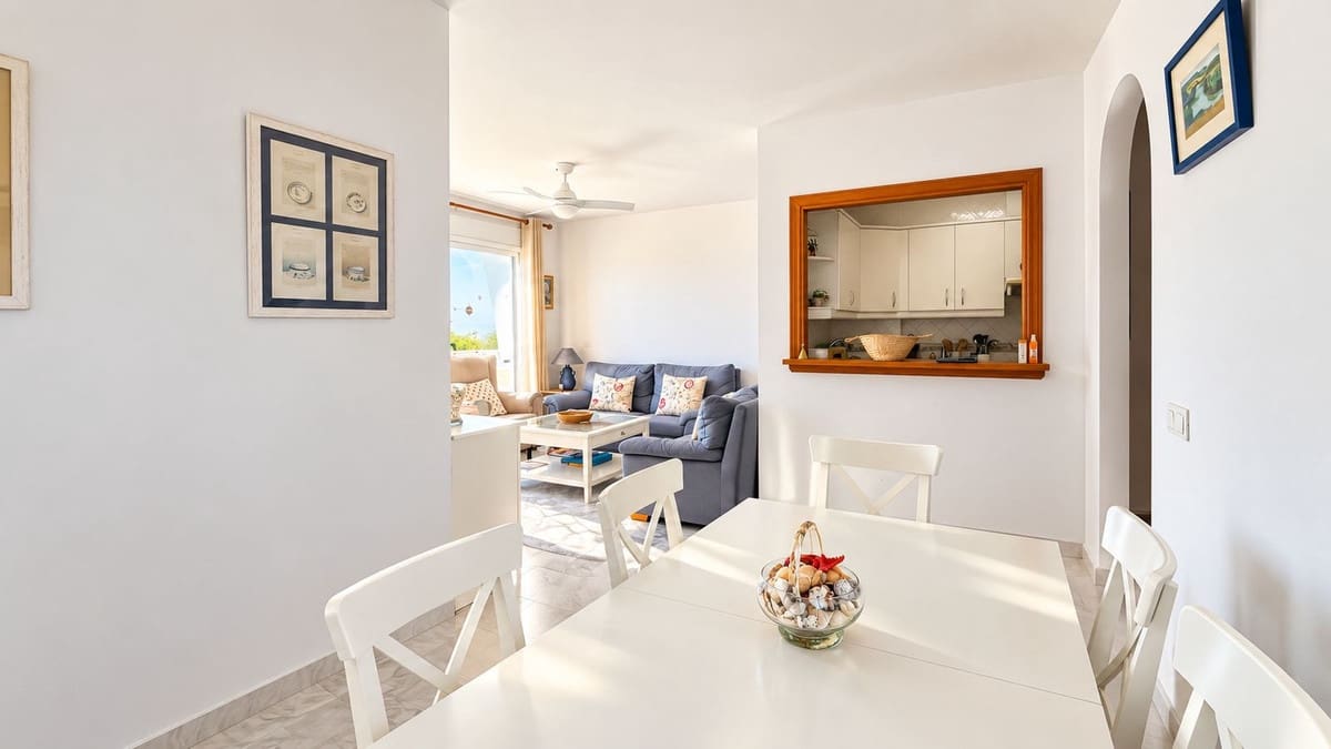 2 soveværelse Penthouse til salg i Calahonda med swimmingpool garage - € 445.000 (Ref: 10185994)