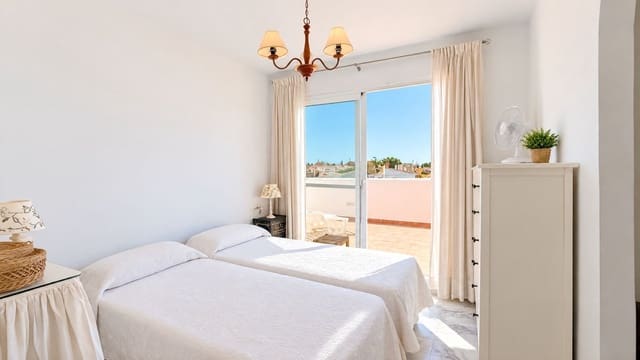2 slaapkamer Penthouse te koop in Calahonda, Mijas met zwembad garage - € 445.000 (Ref: 10185994)