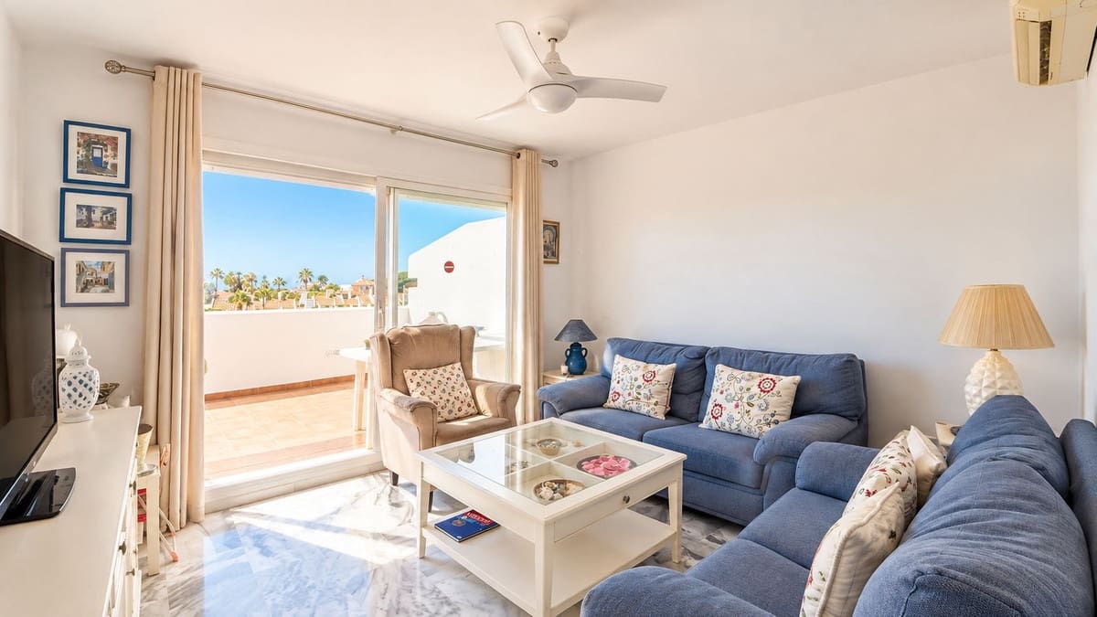 2 soveværelse Penthouse til salg i Calahonda med swimmingpool garage - € 445.000 (Ref: 10185994)