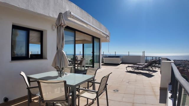 Ático de 2 habitaciones en Riviera del Sol, Mijas en venta con piscina garaje - 490.000 € (Ref: 10186010)