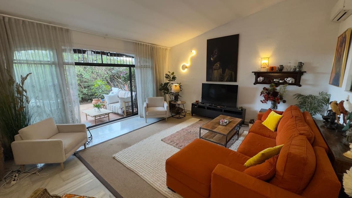 3 sypialnia Willa na sprzedaż w Calahonda z basenem garażem - 685 000 € (Ref: 10186063)