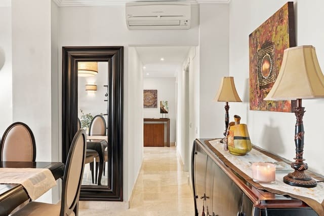 Ático de 3 habitaciones en Estepona en venta con piscina garaje - 550.000 € (Ref: 10187615)