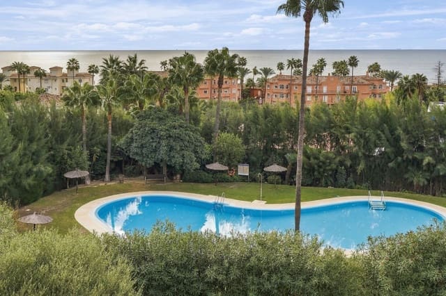 Ático de 3 habitaciones en Estepona en venta con piscina garaje - 550.000 € (Ref: 10187615)
