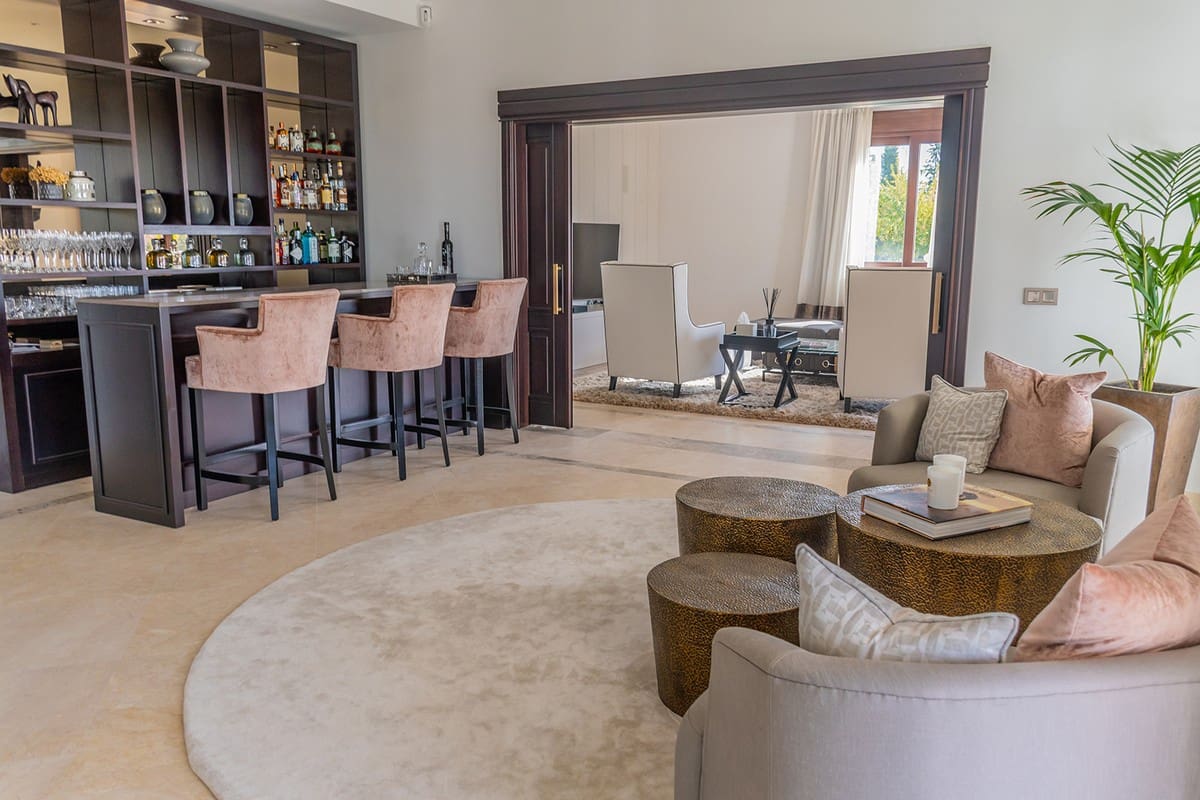 6 soveværelse Villa til salg i Guadalmina med swimmingpool garage - € 8.450.000 (Ref: 6259210)