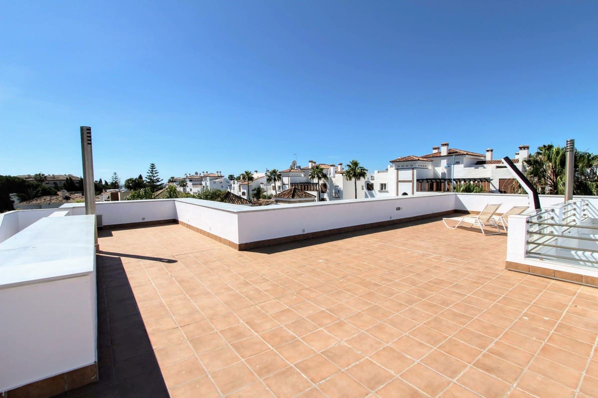 6 soveværelse Villa til salg i San Pedro de Alcantara med swimmingpool garage - € 4.250.000 (Ref: 6289231)