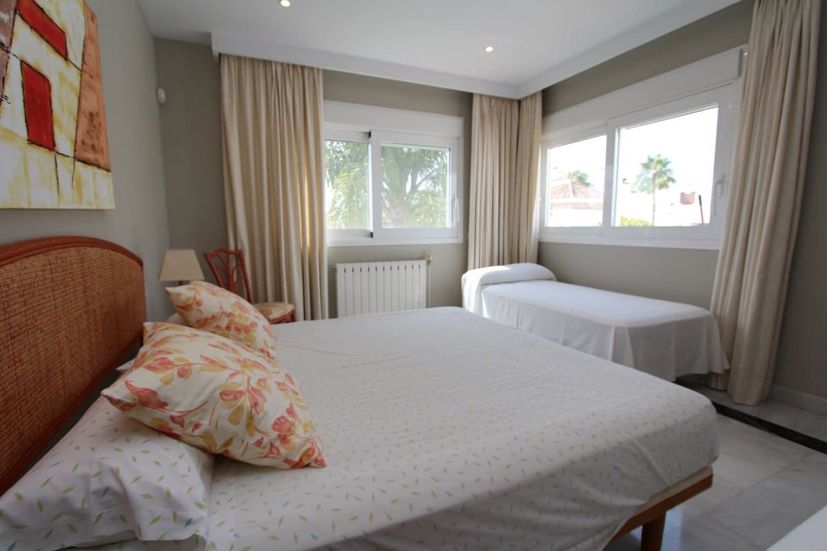 6 soveværelse Villa til salg i San Pedro de Alcantara med swimmingpool garage - € 4.250.000 (Ref: 6289231)