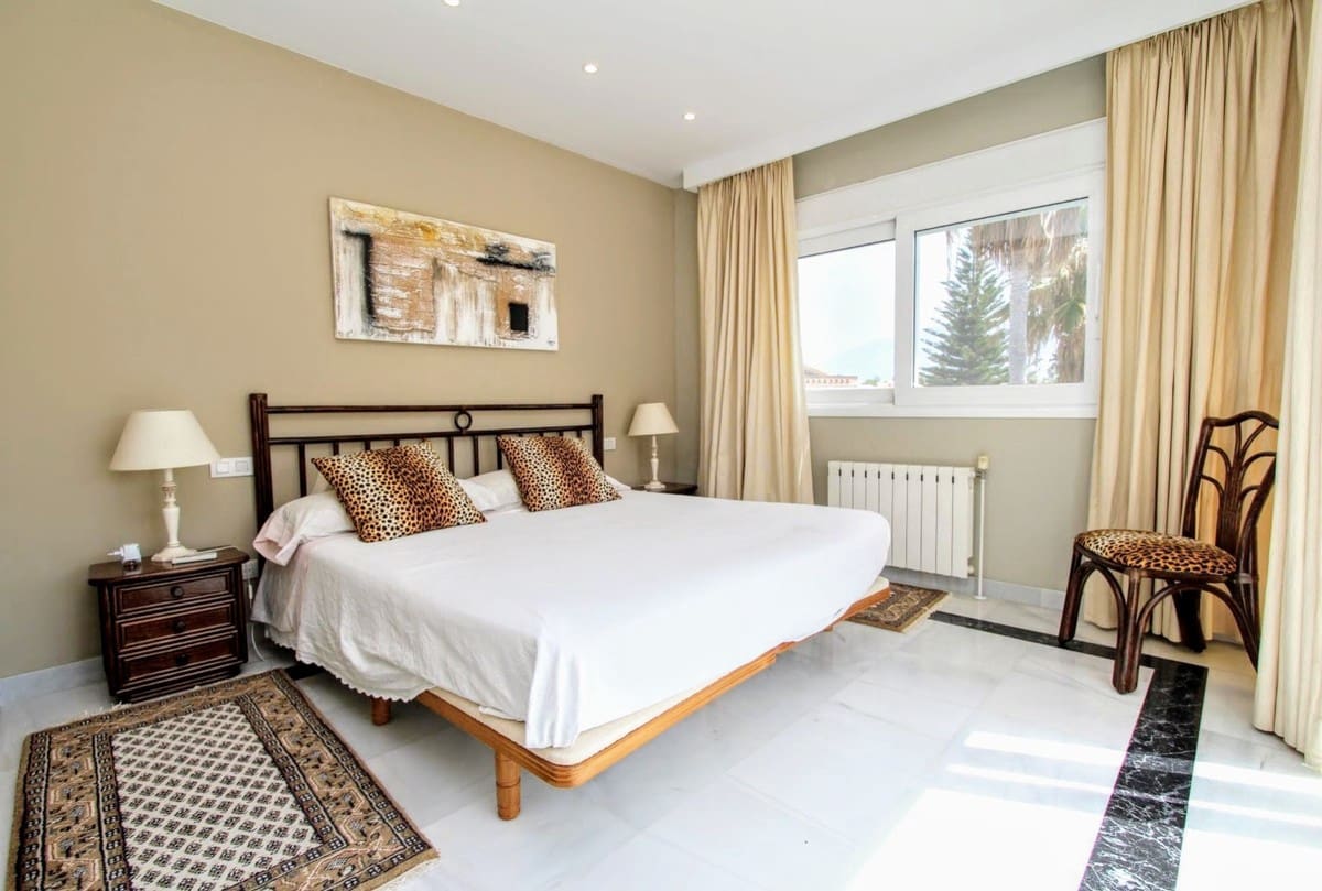 6 soveværelse Villa til salg i San Pedro de Alcantara med swimmingpool garage - € 4.250.000 (Ref: 6289231)