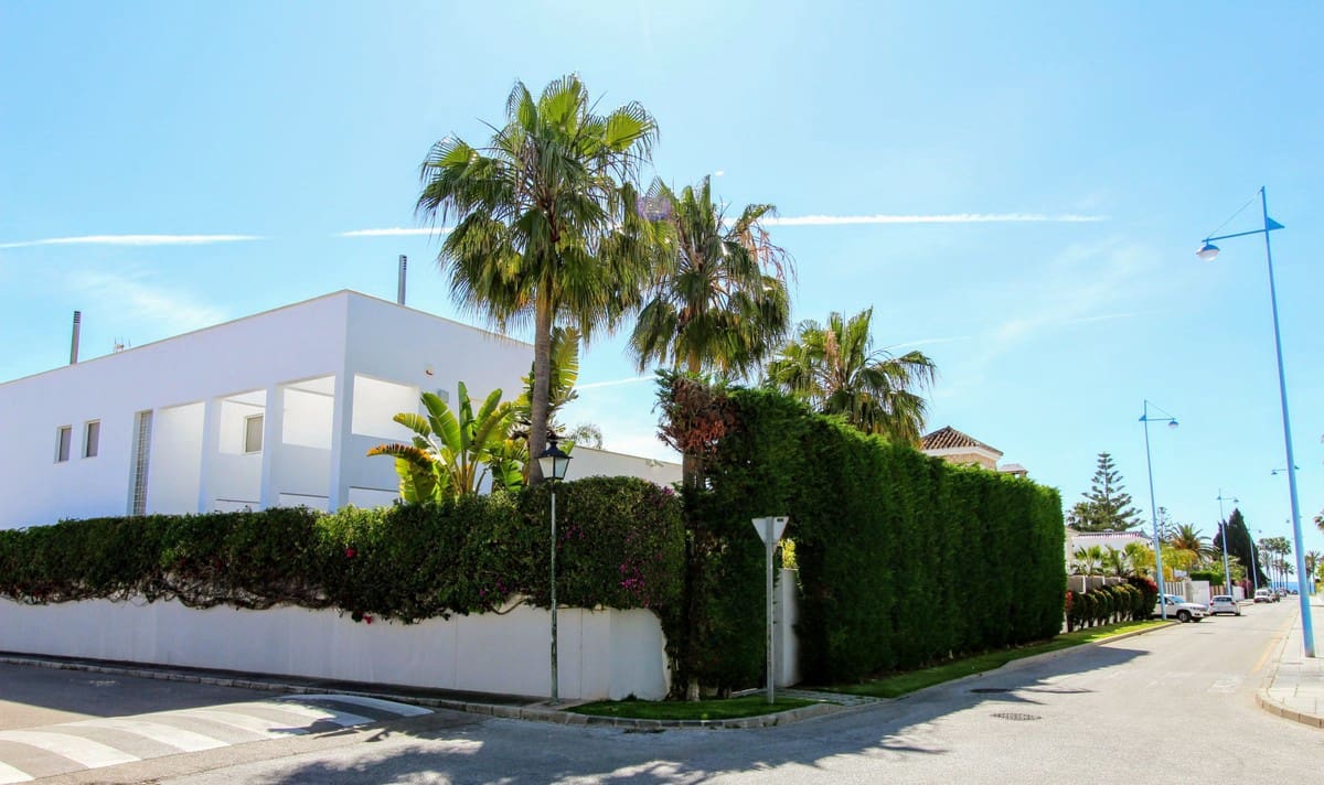 6 soveværelse Villa til salg i San Pedro de Alcantara med swimmingpool garage - € 4.250.000 (Ref: 6289231)
