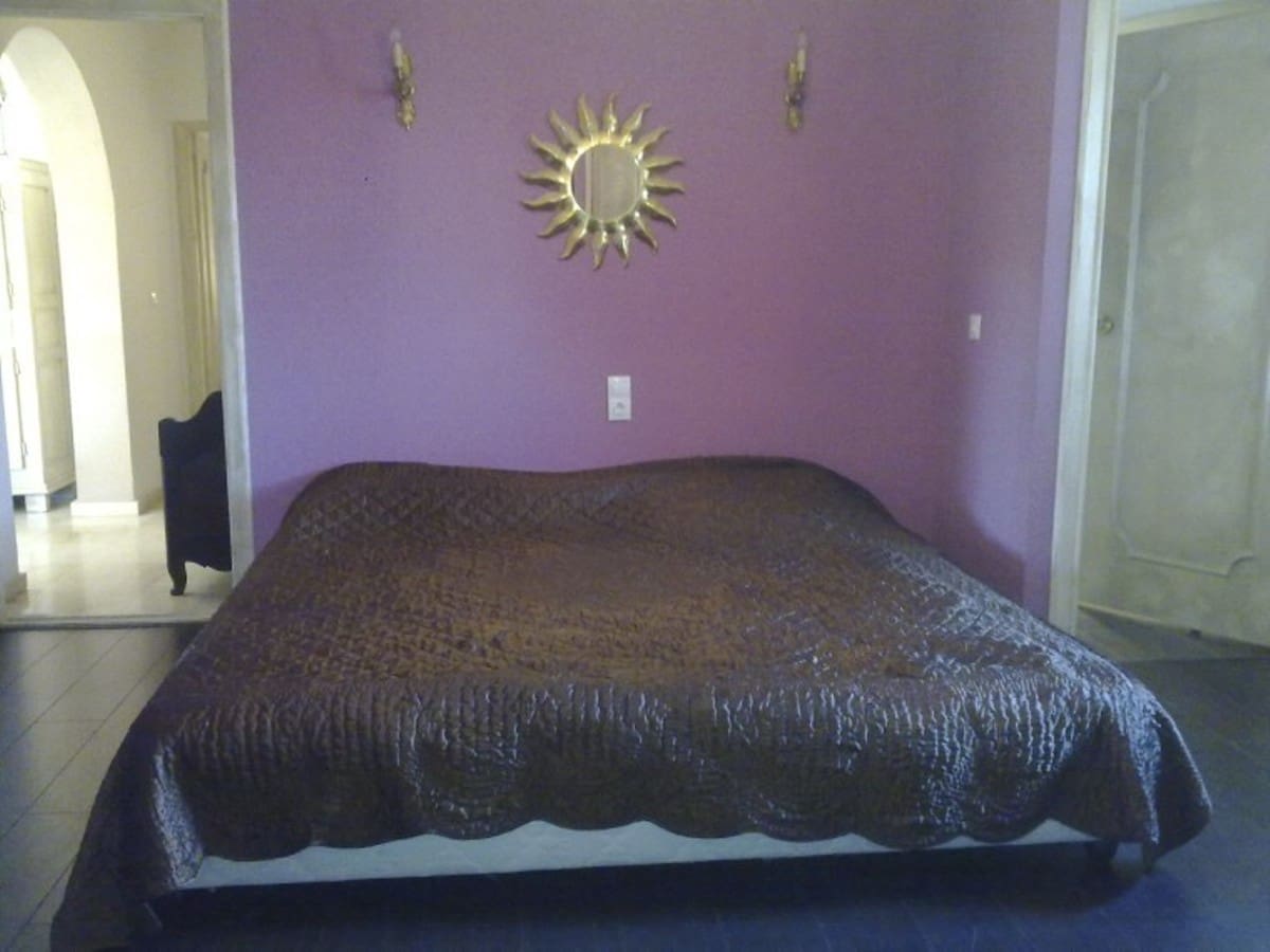 Chalet de 7 habitaciones en Nueva Andalucia en venta con piscina garaje - 1.900.000 € (Ref: 6333072)