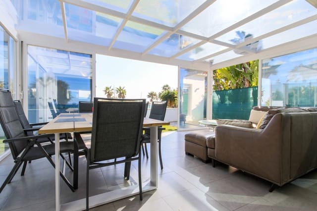 3 soverom Villa til salgs i Estepona med svømmebasseng garasje - € 1 600 000 (Ref: 6352884)