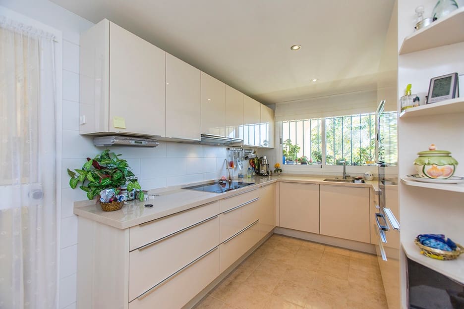 3 camera da letto Attico in vendita in Marbella con piscina - 2.100.000 € (Rif: 7353976)