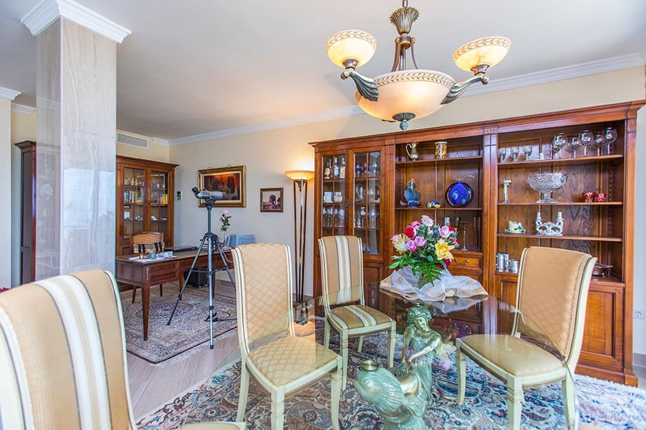 3 camera da letto Attico in vendita in Marbella con piscina - 2.100.000 € (Rif: 7353976)