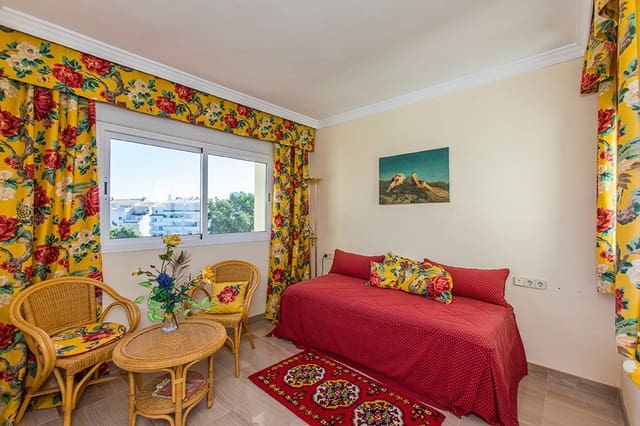 3 camera da letto Attico in vendita in Marbella con piscina - 2.100.000 € (Rif: 7353976)