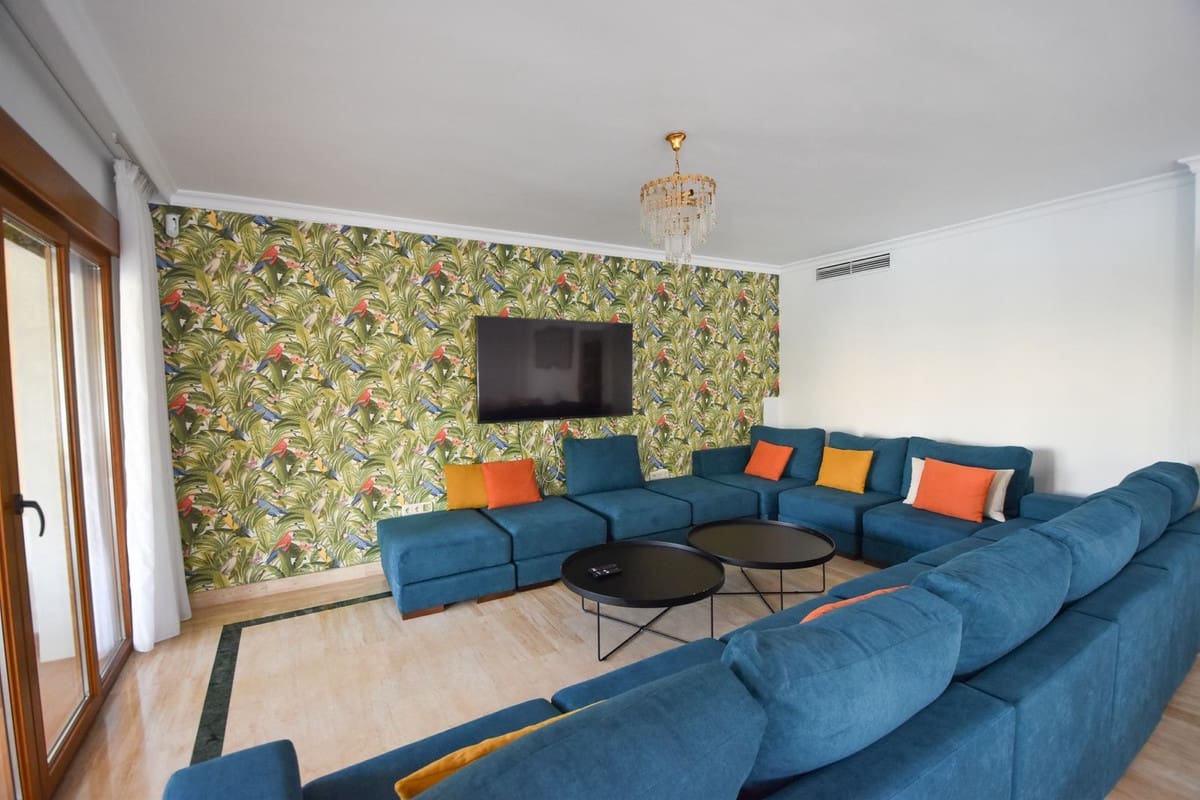 5 soveværelse Byhus til salg i Marbella med swimmingpool garage - € 1.700.000 (Ref: 7461438)