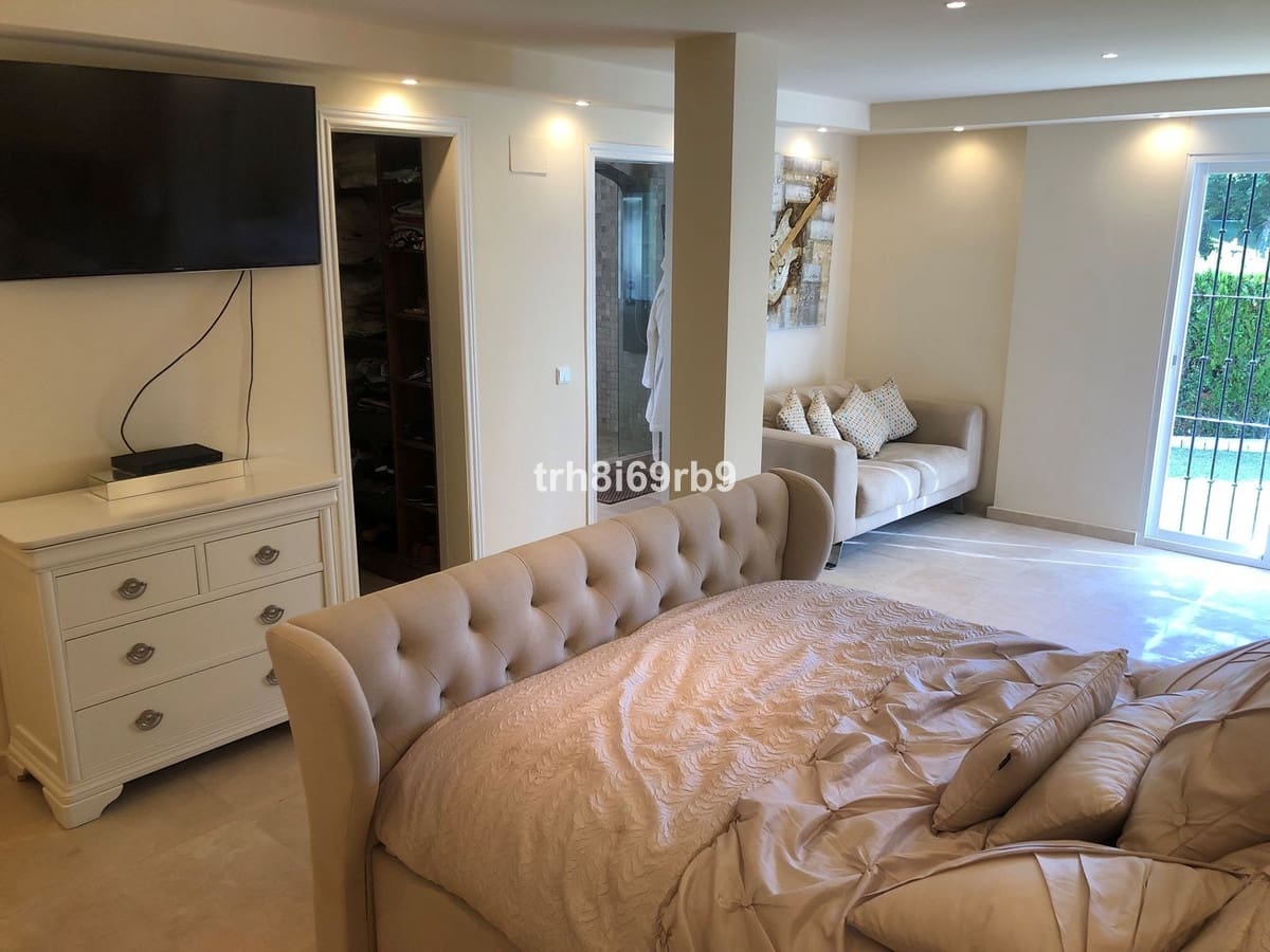 3 soverom Leilighet til salgs i El Paraiso med svømmebasseng - € 895 000 (Ref: 7724249)