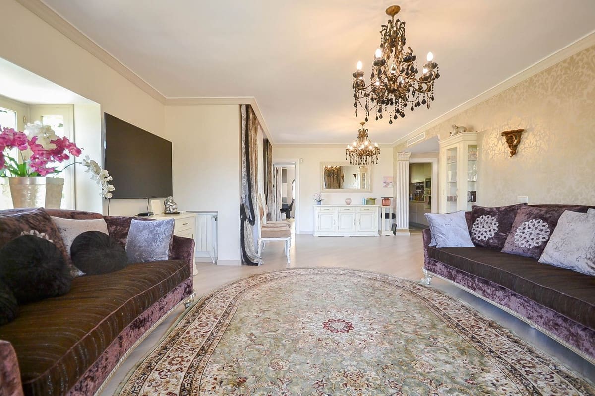 3 soveværelse Penthouse til salg i La Atalaya med swimmingpool garage - € 800.000 (Ref: 7729861)