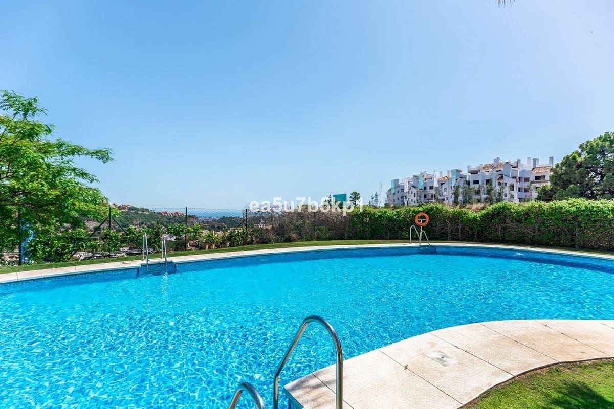 3 soverom Leilighet til salgs i Benahavis med svømmebasseng garasje - € 550 000 (Ref: 7816192)