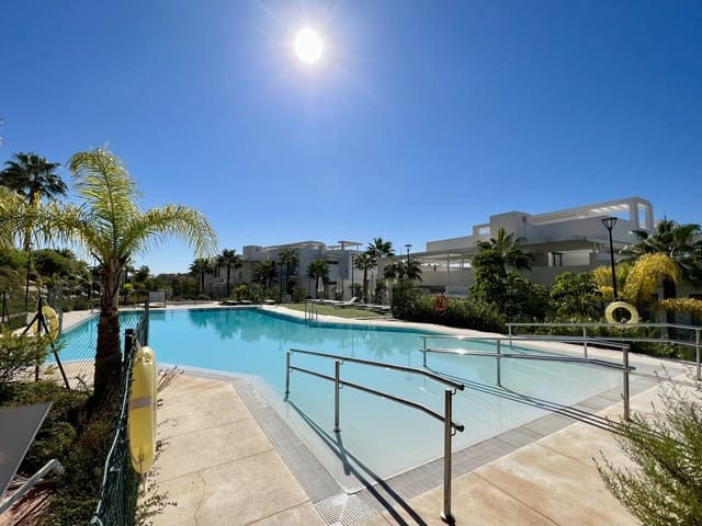 2 bedroom Apartment for sale in Benahavís with pool garage - € 575,000 (Ref: 7816194)
