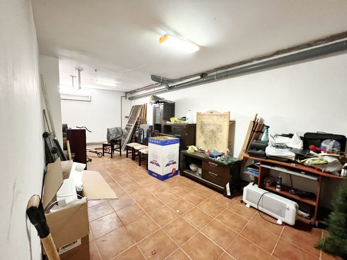 6 soveværelse Byhus til salg i San Pedro de Alcantara med garage - € 585.000 (Ref: 7989383)