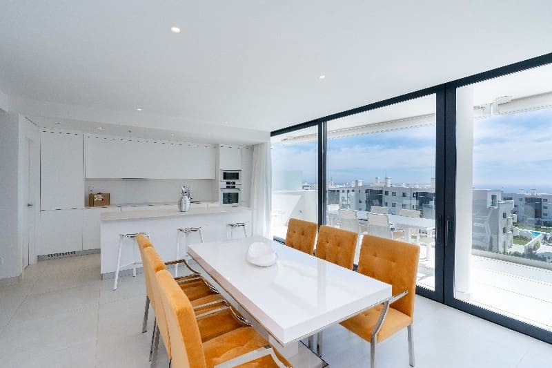 3 makuuhuone Huoneisto myytävänä paikassa Fuengirola mukana uima-altaan - 675 000 € (Ref: 8073109)