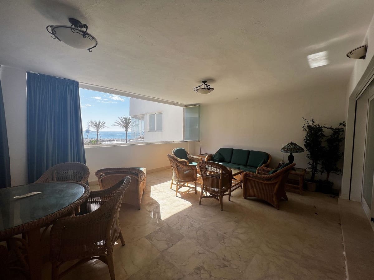 2 soveværelse Lejlighed til salg i Puerto Banus med swimmingpool garage - € 950.000 (Ref: 8132607)